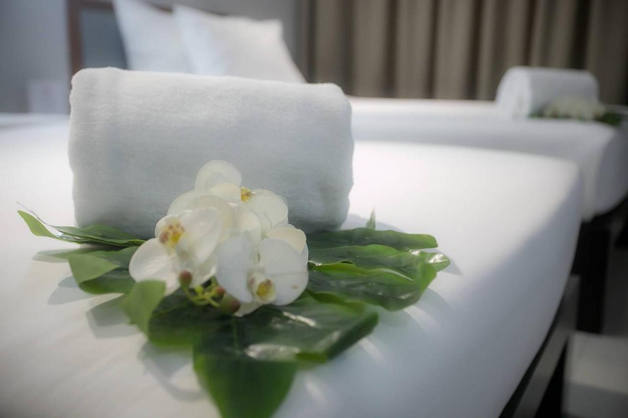 Friday Hotel Uttaradit Zewnętrze zdjęcie